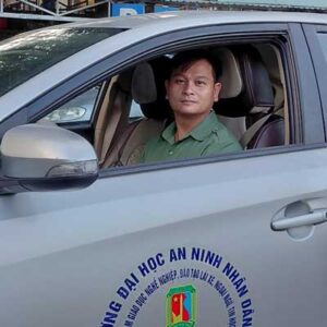 Thầy Tiến Vinh – giáo viên dạy lái xe Trường Đào tạo Lái xe Đại học An Ninh Nhân Dân - Thủ Đức