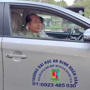 Thầy Nguyễn Văn Vững – giáo viên dạy lái xe Trường Đào tạo Lái xe Đại học An Ninh Nhân Dân - Thủ Đức